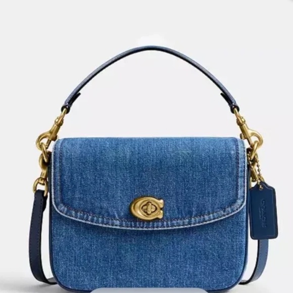 Authentic Coach Cassie Crossbody 19 - Picture 1 of 4